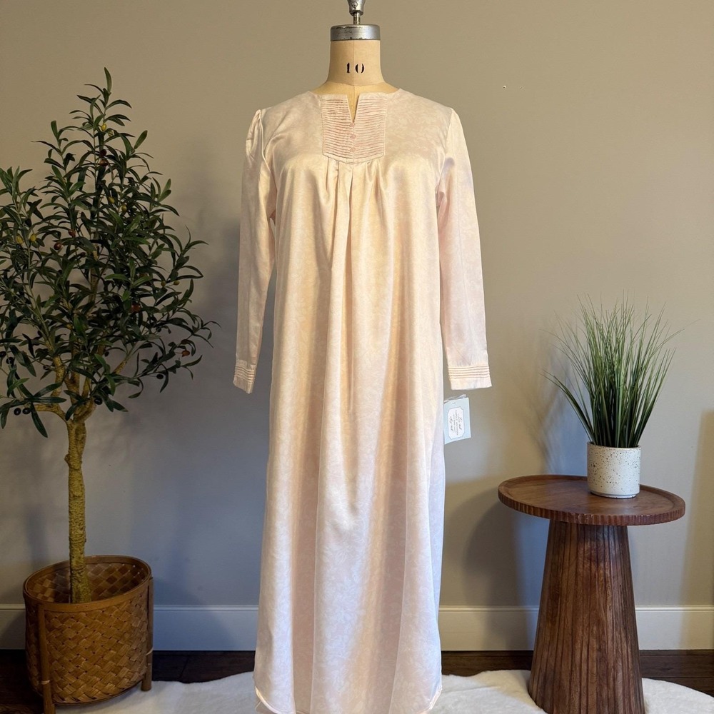 Carole Hochman Nightgown Womens S Pink Satin Floral Long Sleeve Sleep Dress